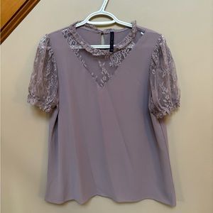 NWOT Lace top